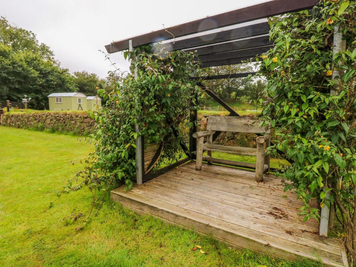 Shepherds Hut - The Crook Milford Haven Ngoại thất bức ảnh