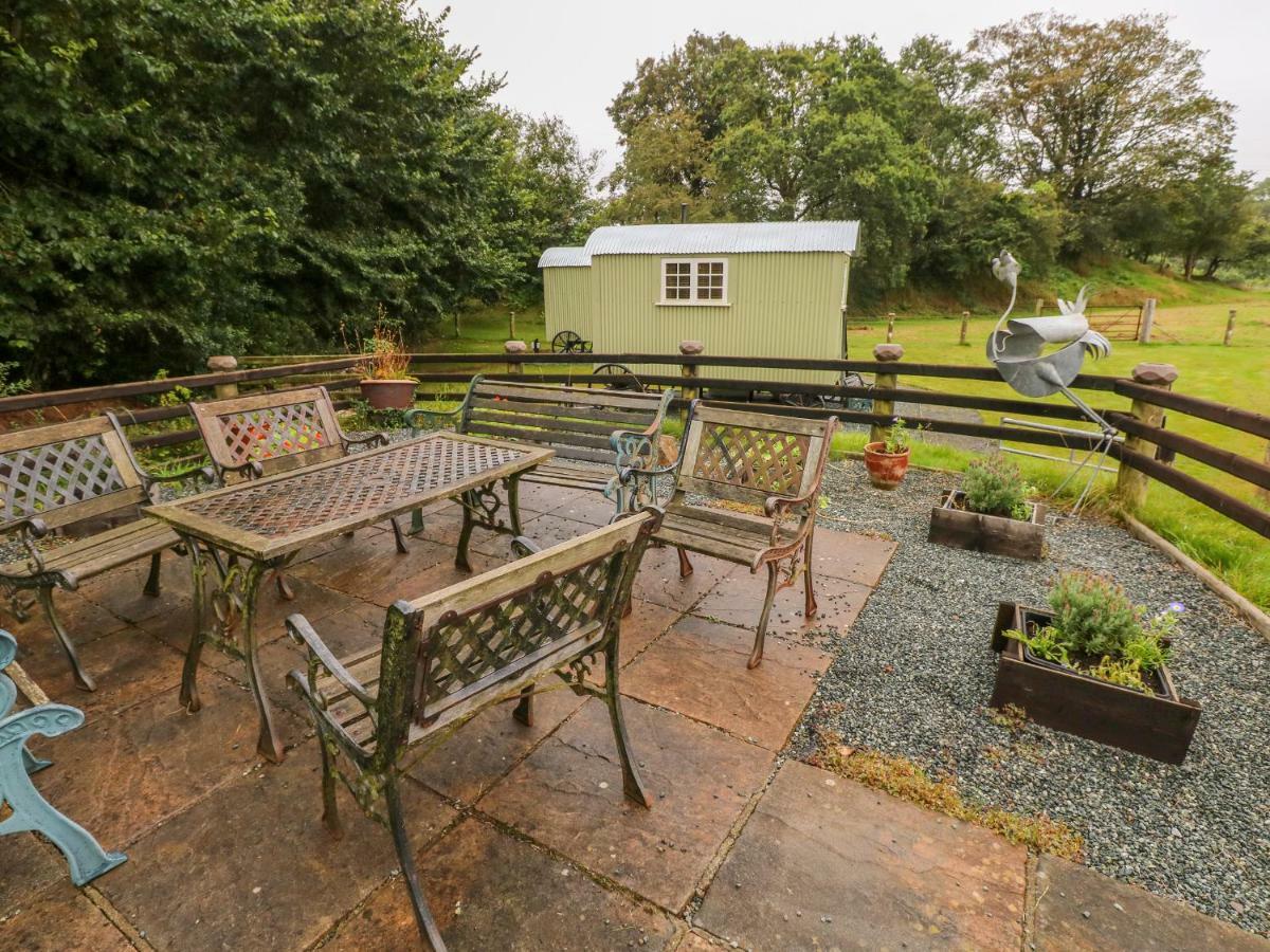 Shepherds Hut - The Crook Milford Haven Ngoại thất bức ảnh